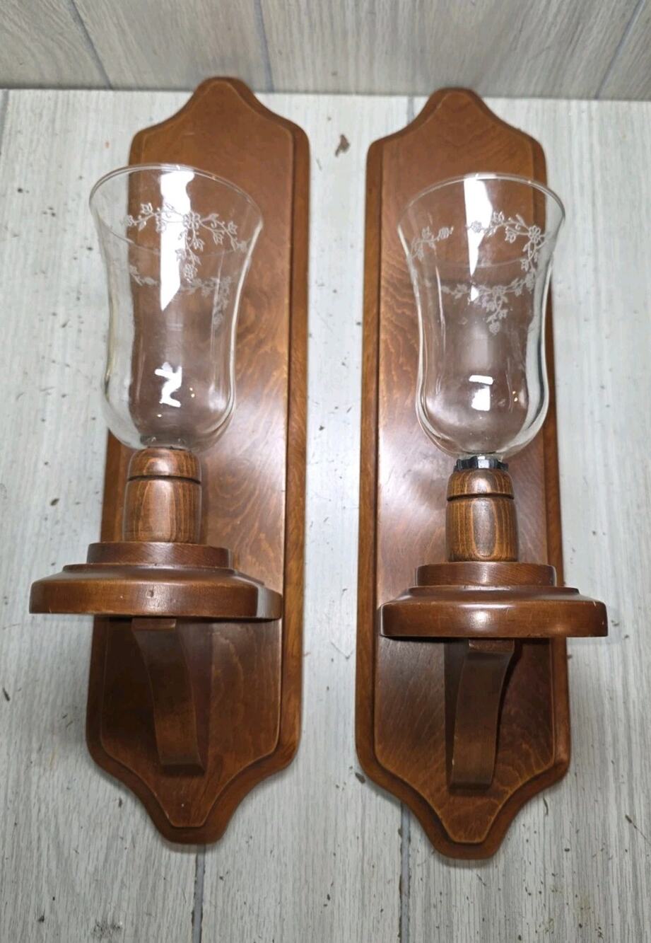 Vtg Wooden Wall Sconce Clear Floral Glass Votive Candle Holder Cabin Decor